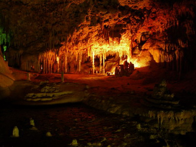 Höhle im Westen Mallorcas Foto: CD / Nutzung nur mit Zustimmung des Fotografen!